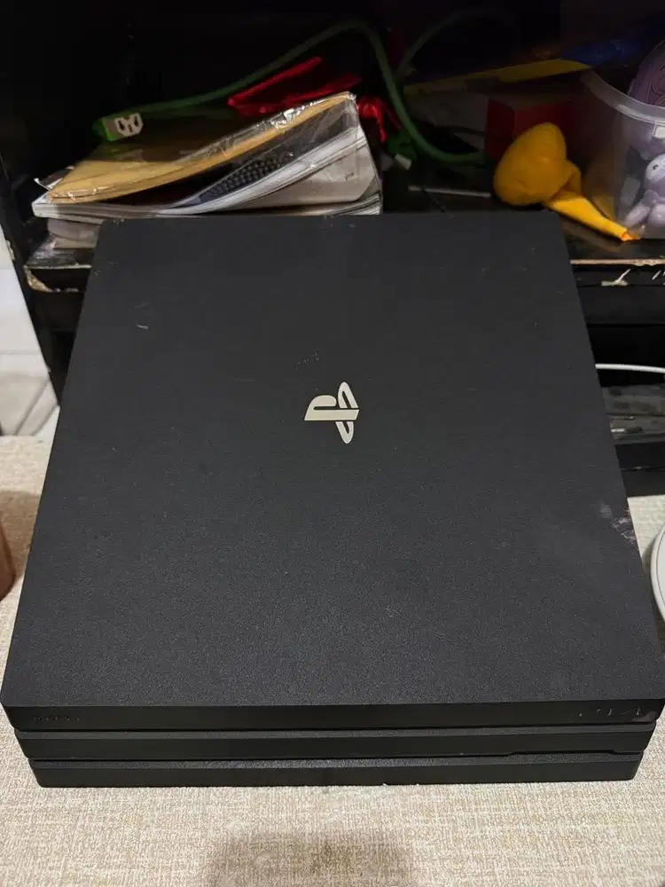 Dijual PS4 Pro 1TB