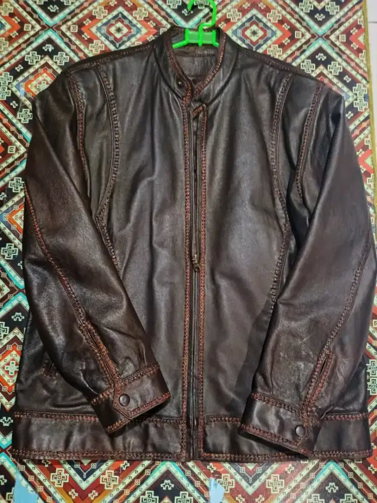 Jaket kulit sulam super mulus no minus