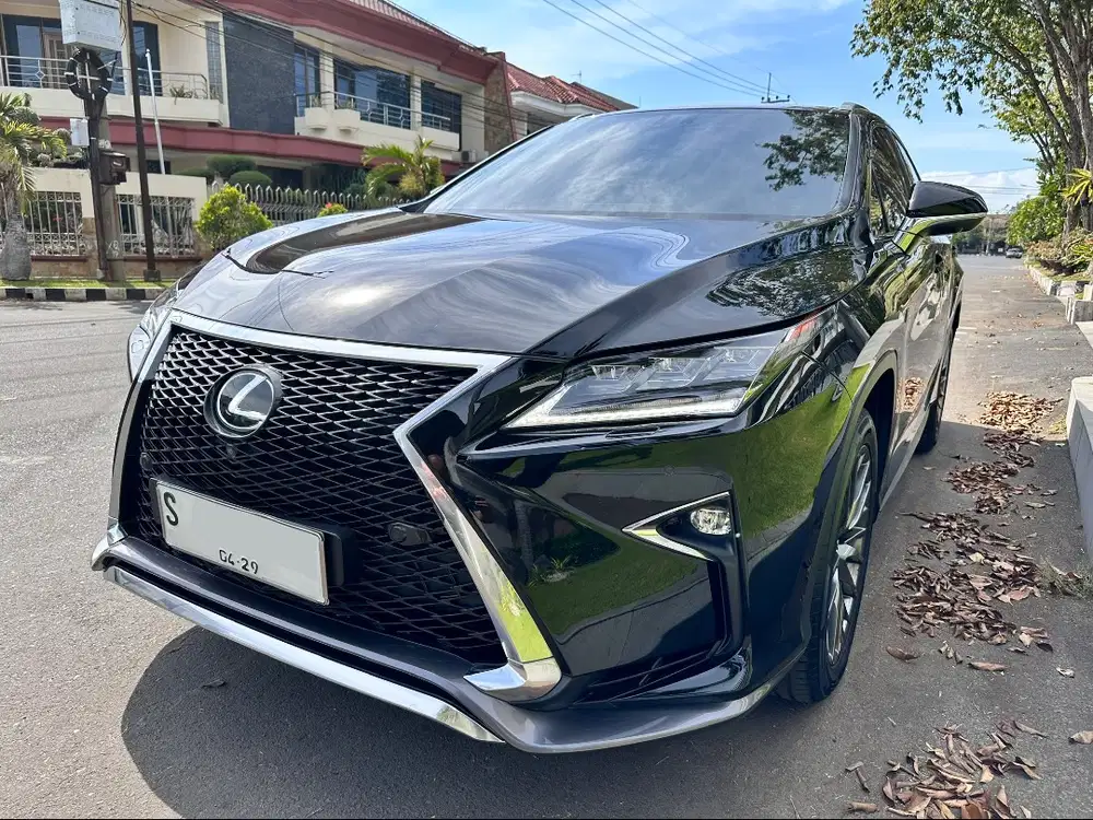 Lexus RX200t F-Sport 2017 KM 58rb, mulus terawat siap pakai. Istimewa!