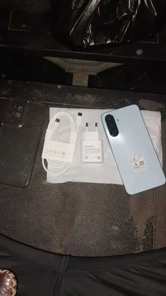 Samsung A17 8/256