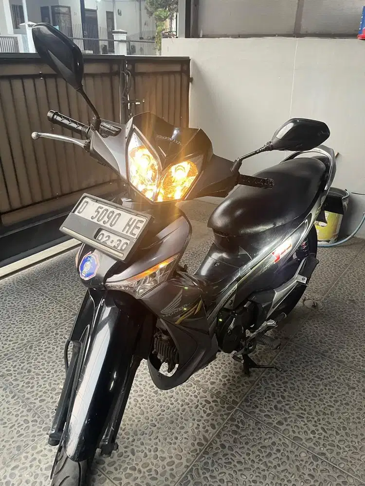 Honda Supra X 125 PGM-FI 2010