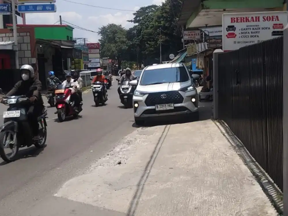 Di Jual Murah, Kontrakan 4 Pintu. Letak Sangat Strategis, Dekat Mall Bintaro Exchange & Stasiun KRL Jurang Mangu, Ciputat - Tangerang Selatan.