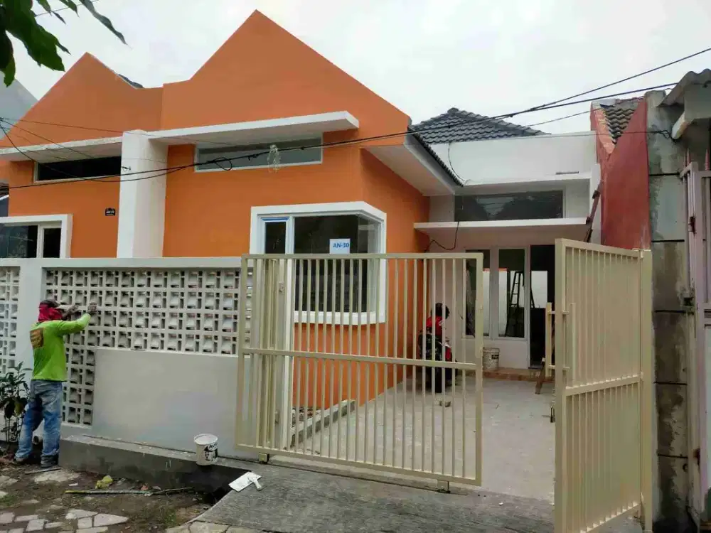Dijual Rumah baru siap huni
Lokasi PERUMAHAN GEBANG RAYA SIDOARJO