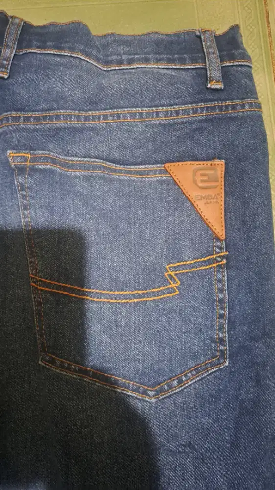 Celana Jeans Emba