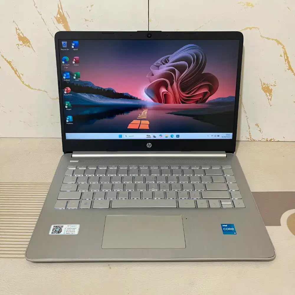 Laptop HP 14s-dq5.