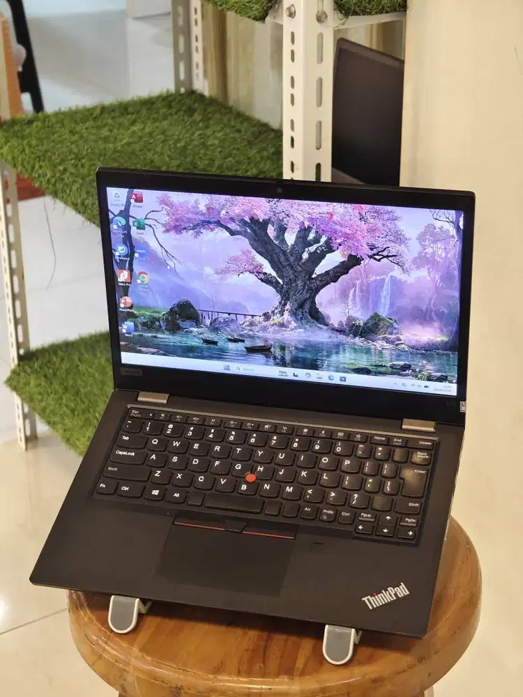 Lenovo ThinkPad L13 Core i3 Gen 10 RAM 4GB SSD 128GB Bergaransi