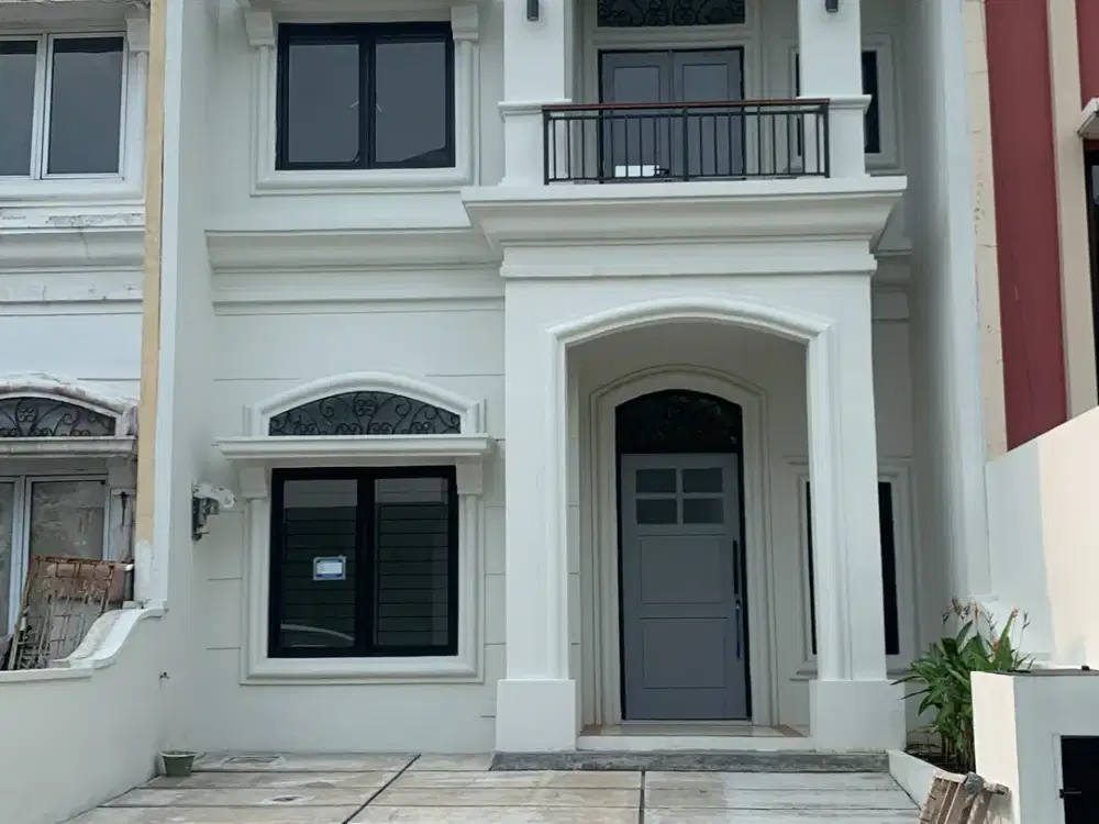 Dijual rumah 2lt siap huni di Citra Grand