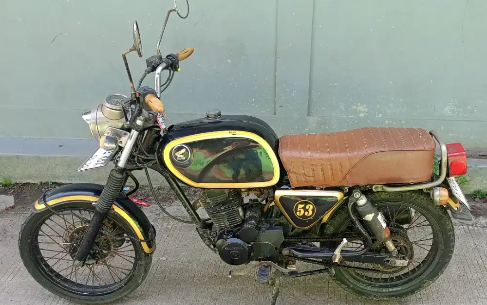 Honda megapro custom cb dream
