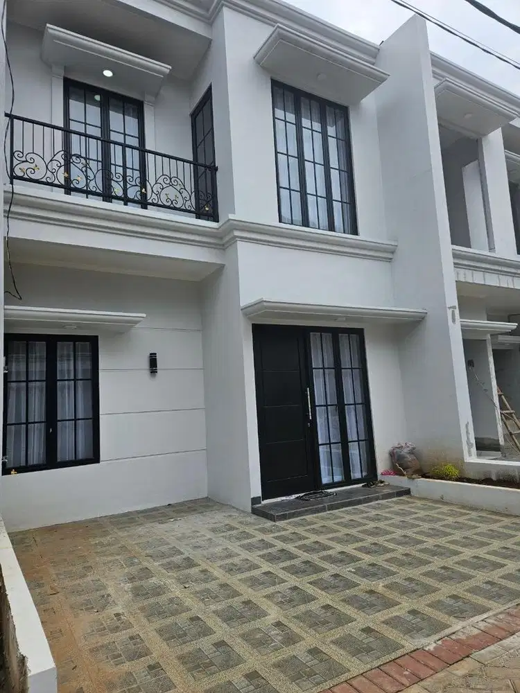 Rumah Asik Dibelakang Alun Alun