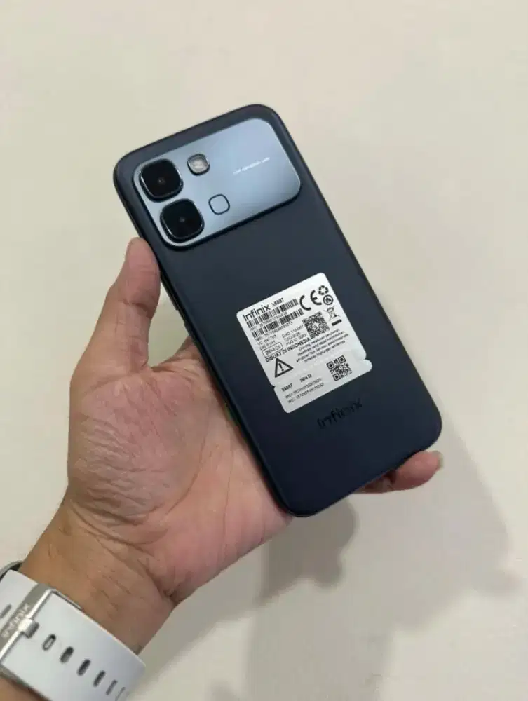 Infinix Note Edge 5G+ NFC RAM 8+8/256GB Garansi Aktif Sampe 2027