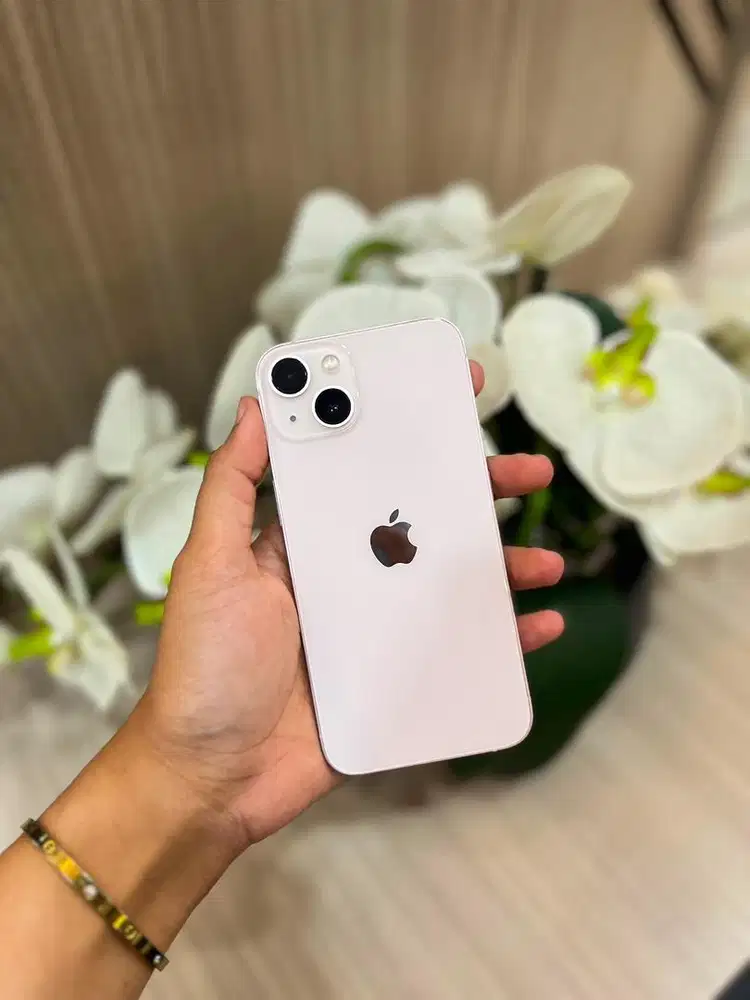 IPHONE 13 SECOND
