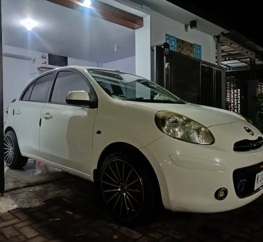 Nissan March 2013 Putih