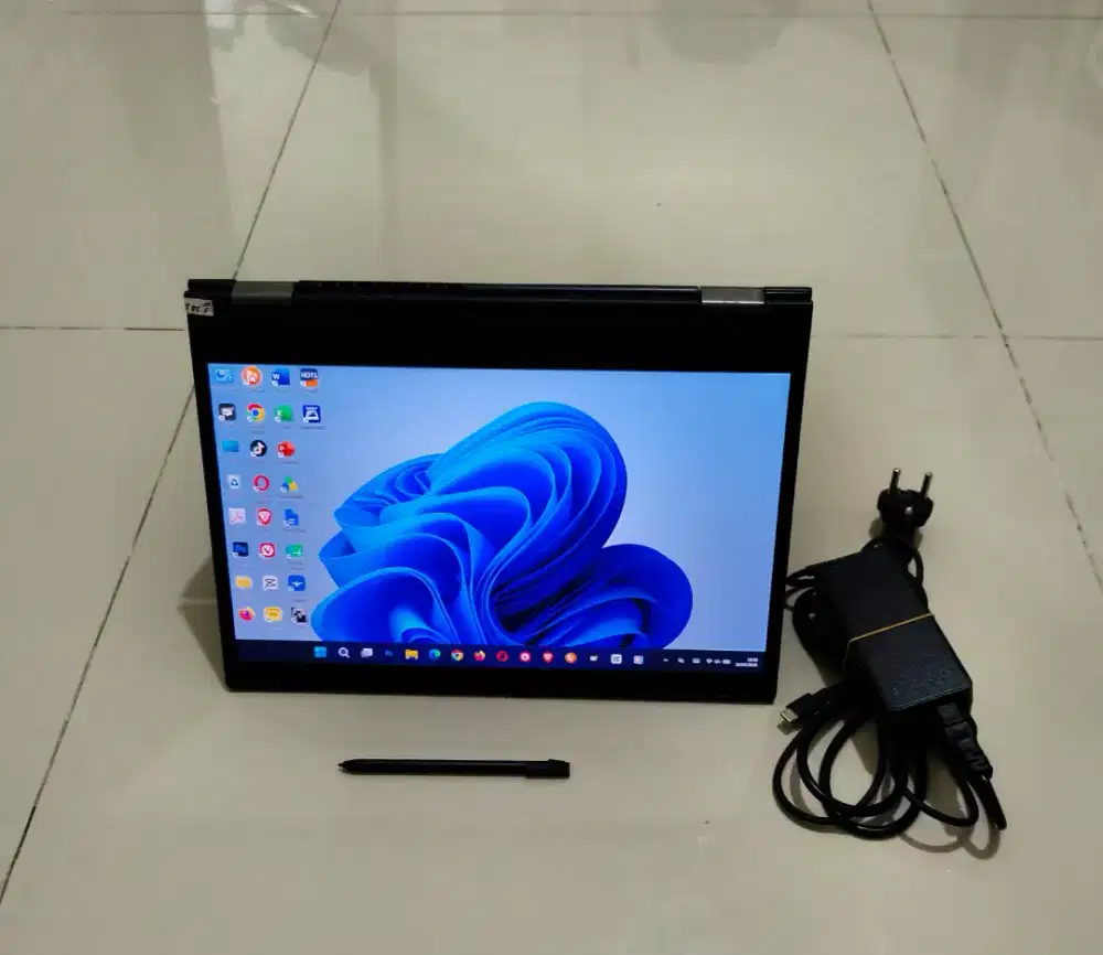 Laptop bisa Tab Lenovo X13 Yoga 16/255 i5gen10