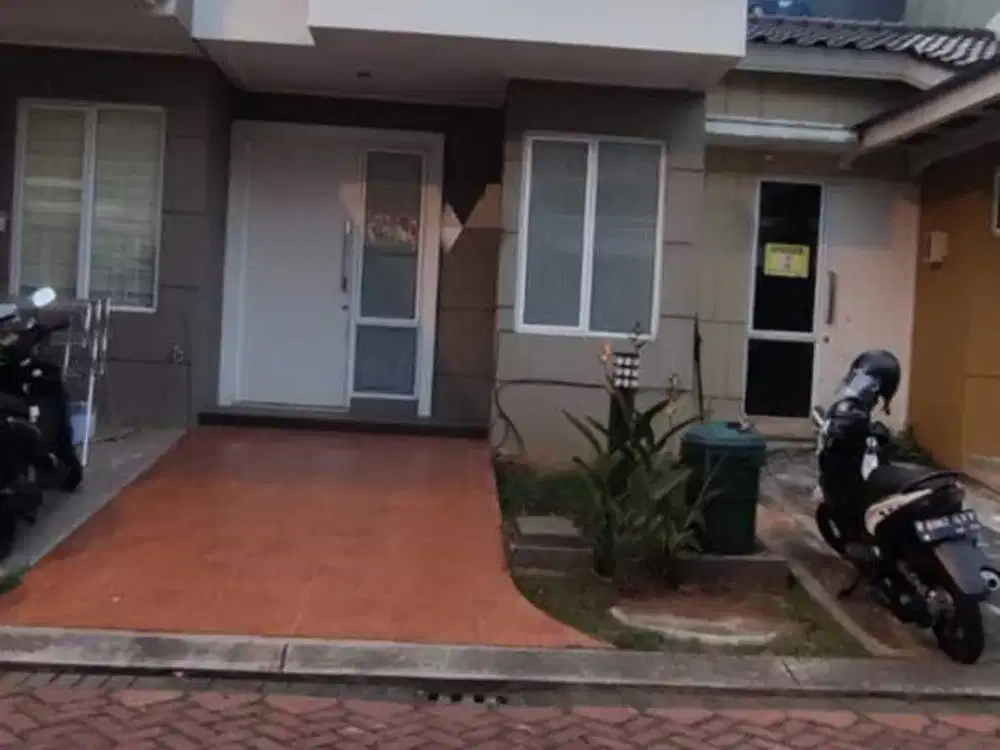 Di Jual MURAH rumah siap huni, di Cluster Amarillo Village, Gading Serpong, Tangerang