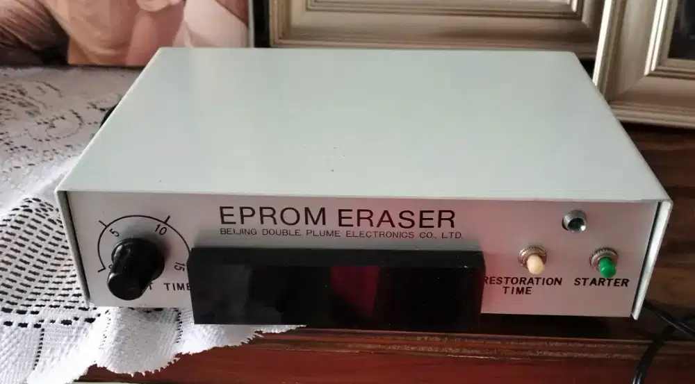 Eprom eraserrr uv