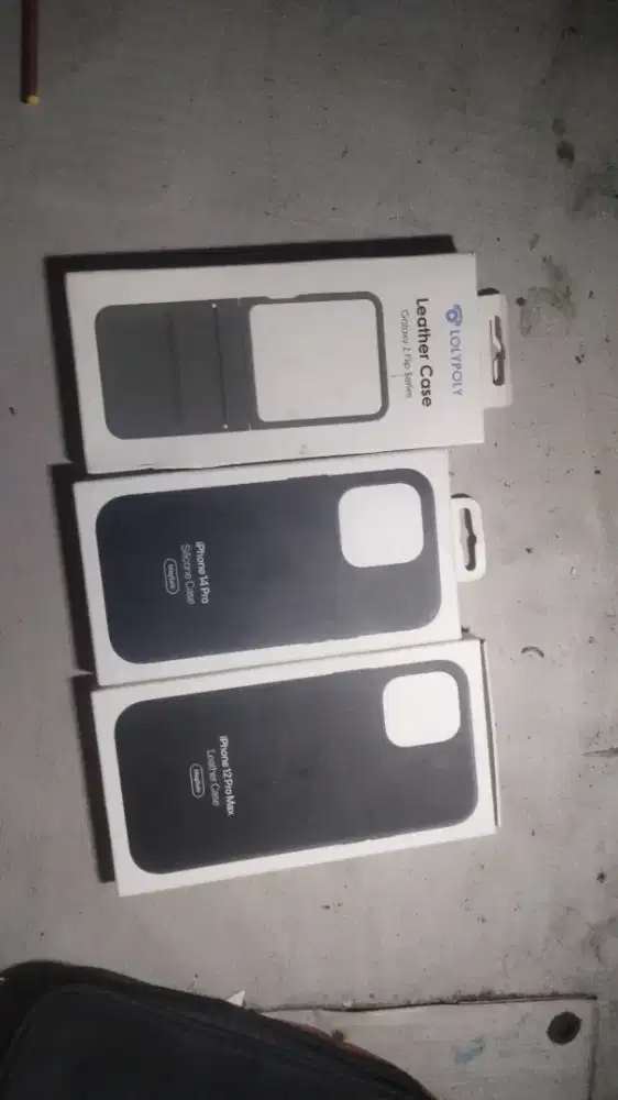 Softcase 12 Pro Max & 14 Pro & Z Flip Series