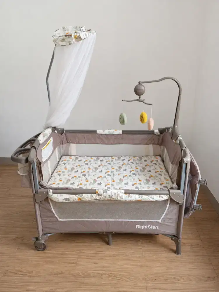 Baby box Right start py888 multifungsi.sangat di sarankan buat bayi