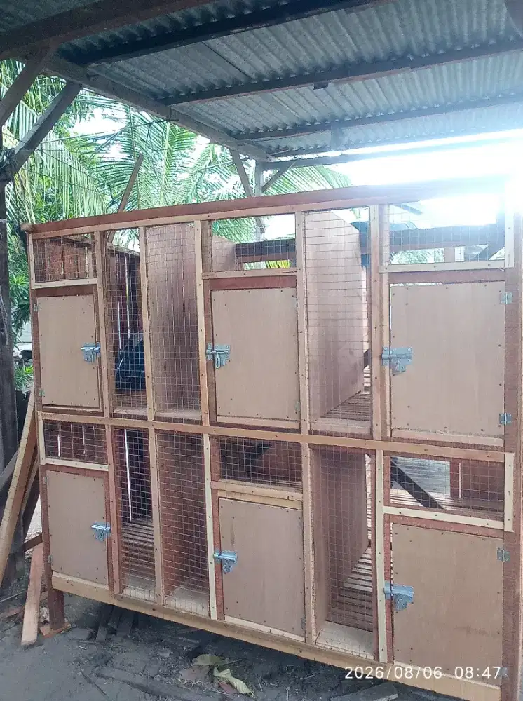 Kandang 6 pintu