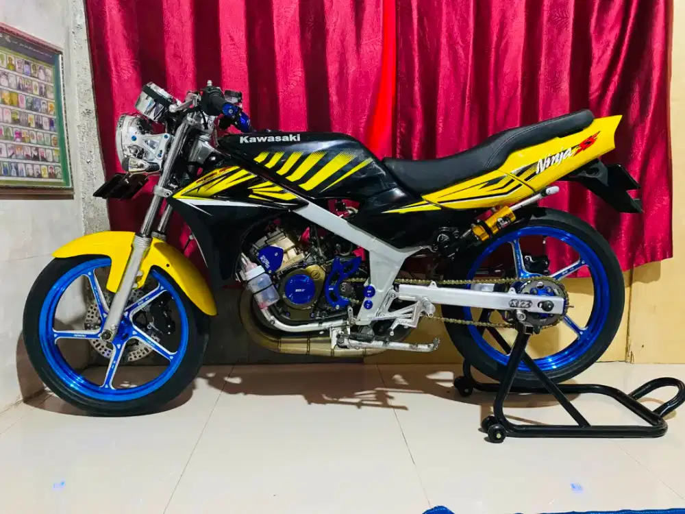 Kawasaki ninja R