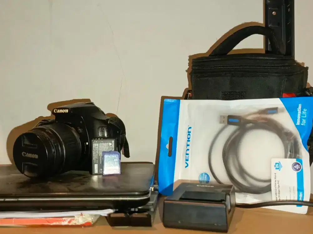 DIJUAL CANON 1200D