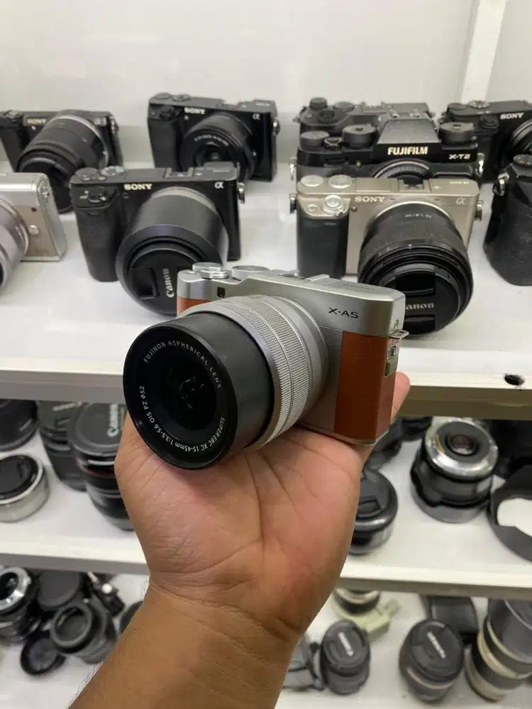 Kamera fujifilm XA5 mulus istimewa lensa kit fullset box