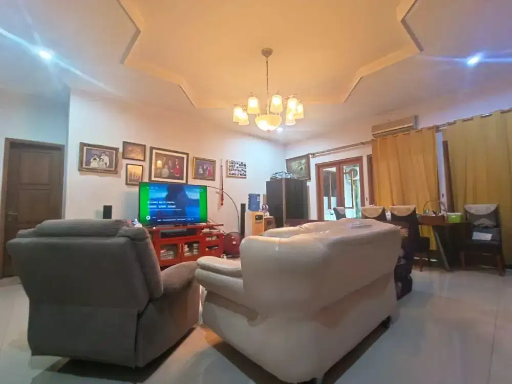 Di Jual MURAH, Rumah Siap Huni, di Villa Melati Mas, BSD City, Tangerang Selatan