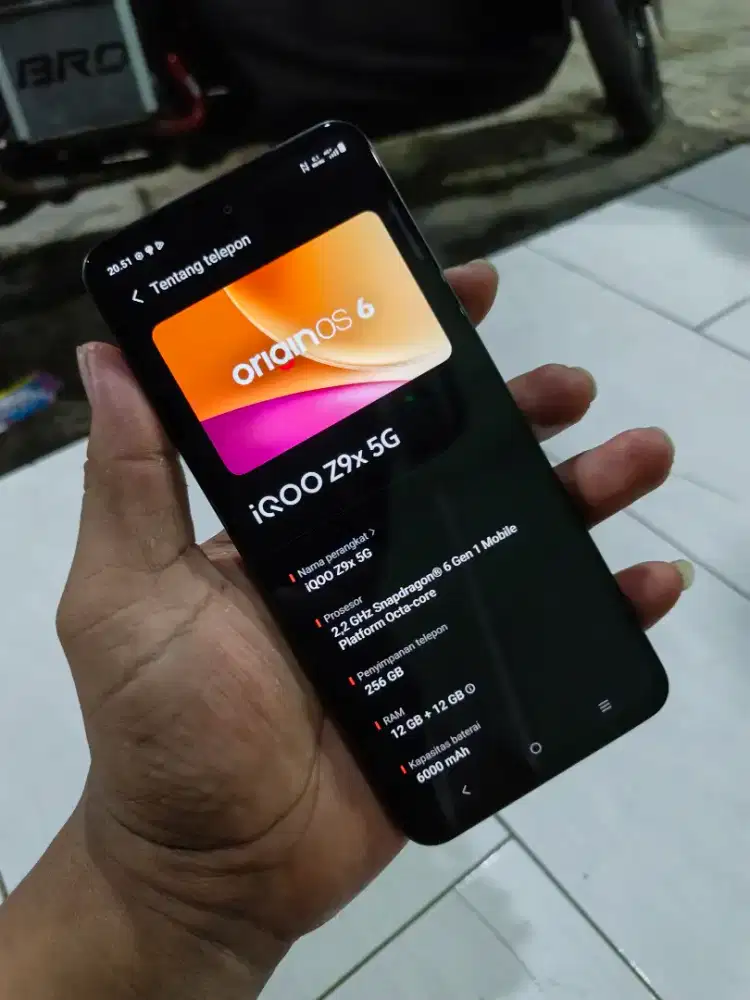 iQoo z9x 5g ram 12+12/256