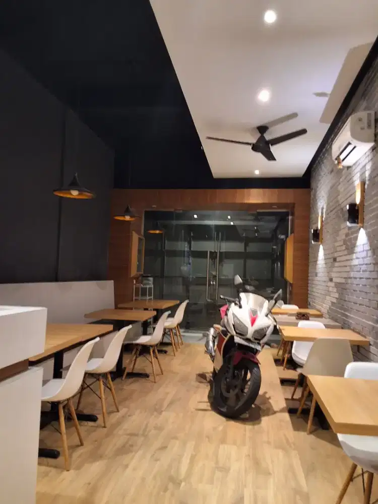 Kariawan or barista next lecel cafe asia mega mas