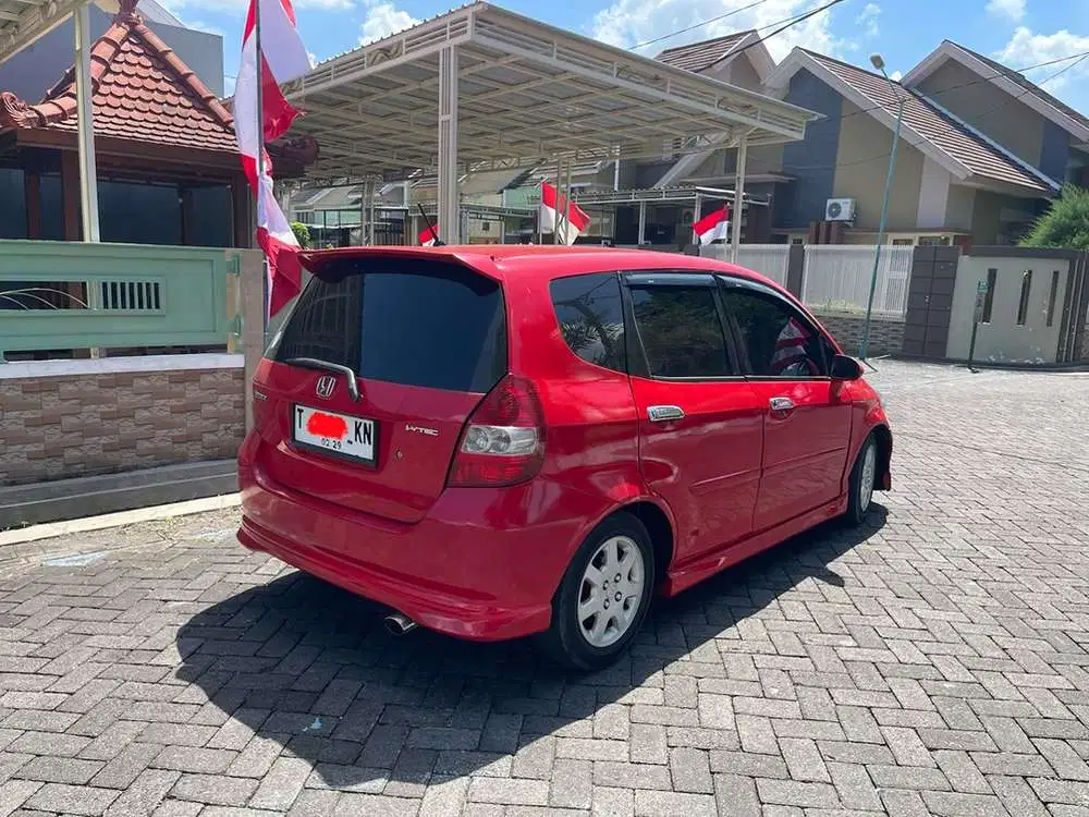 Honda Jazz  V-Tec 2005 mnual