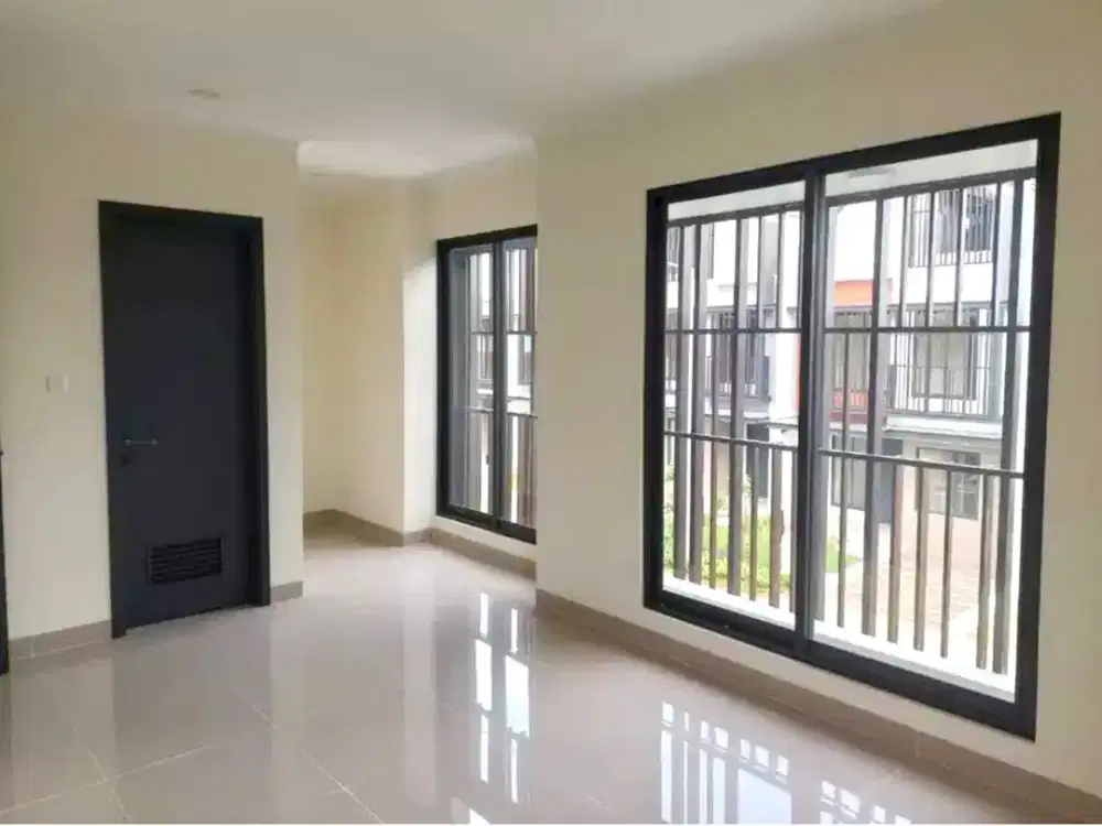 DI JUAL MURAH, RUMAH SIAP HUNI, DI LEONORA SYMPHONIA, GADING SERPONG, TANGERANG