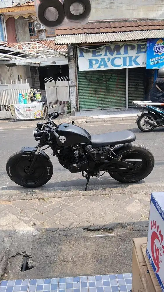Motor custom bratcafe
