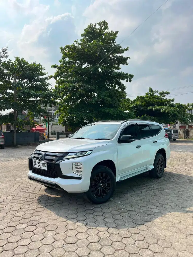 Pajero dakar 4x2 sunrof matic tahun 2021