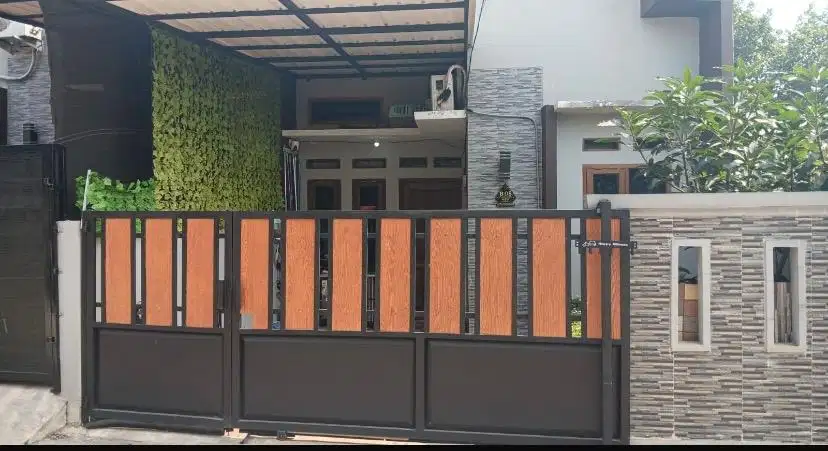 Rumah baru setahun asri cantik bu