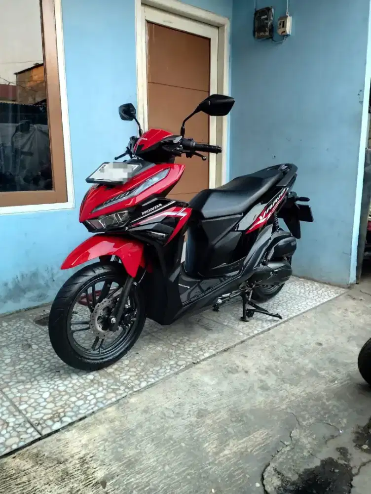 menerima dan membeli vario 125 tahun 2014