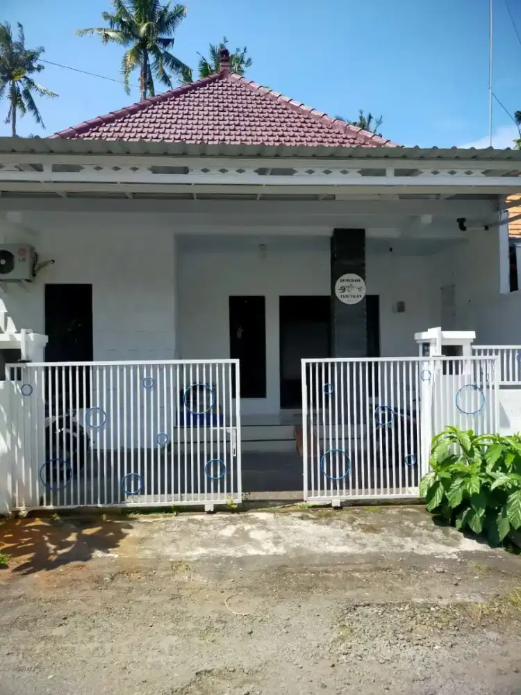 Beli Rumah Gratis 2 unit motor dan semuanya isinya
