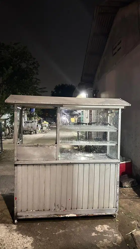 Gerobak etalase jualan