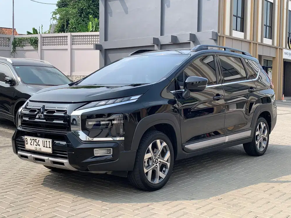 Mitsubishi Xpander 1.5 Cross Premium Package AT 2022 / 2023