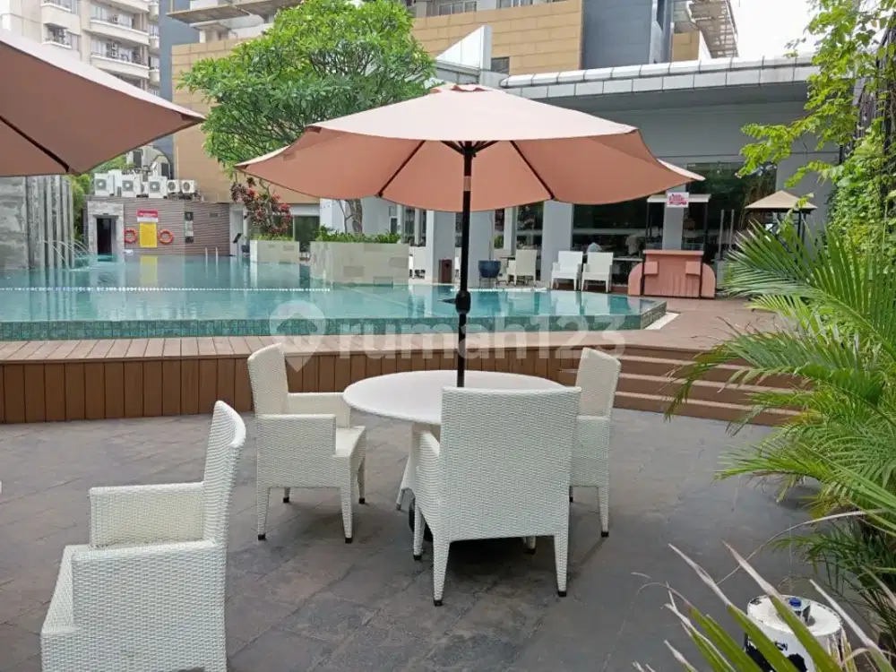 Disewa/ Jual Murah Apartemen Paladian 1 BR di Paladian Kelapa Gading