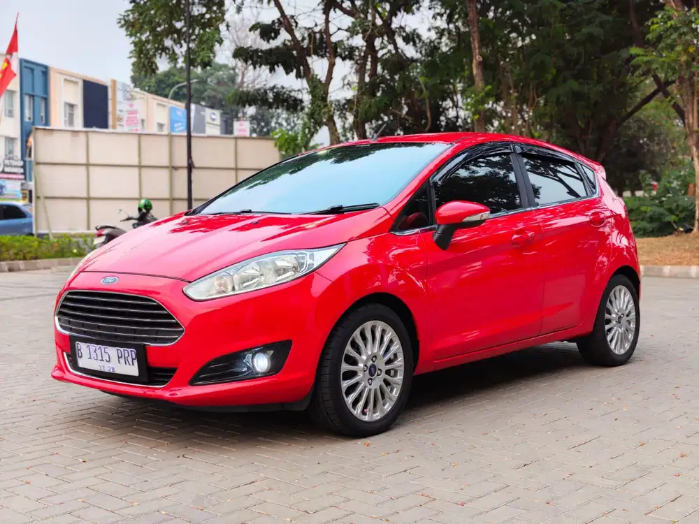 Ford Fiesta 1.5 S AT 2014