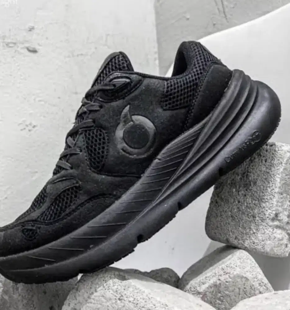 Sepatu Joging Running Ortuseight