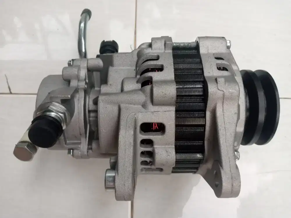 Alternator Mitsubishi kuda diesel