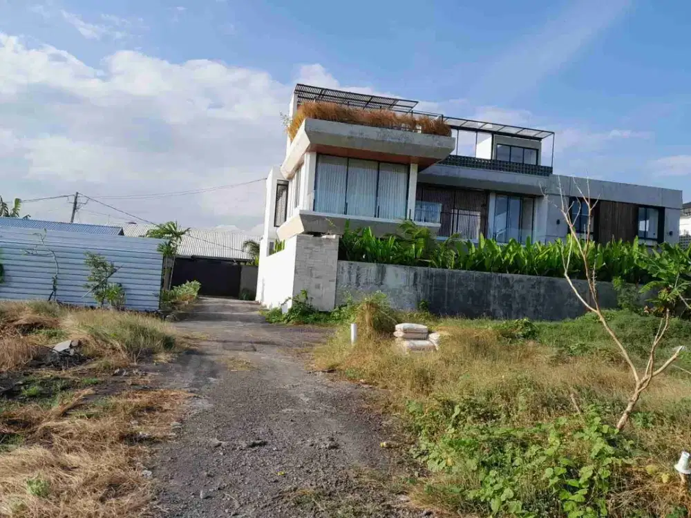 Di jual tanah luas 140 M2 deket sekolah Lentera Kasih jl gunung salak Kerobokan Badung