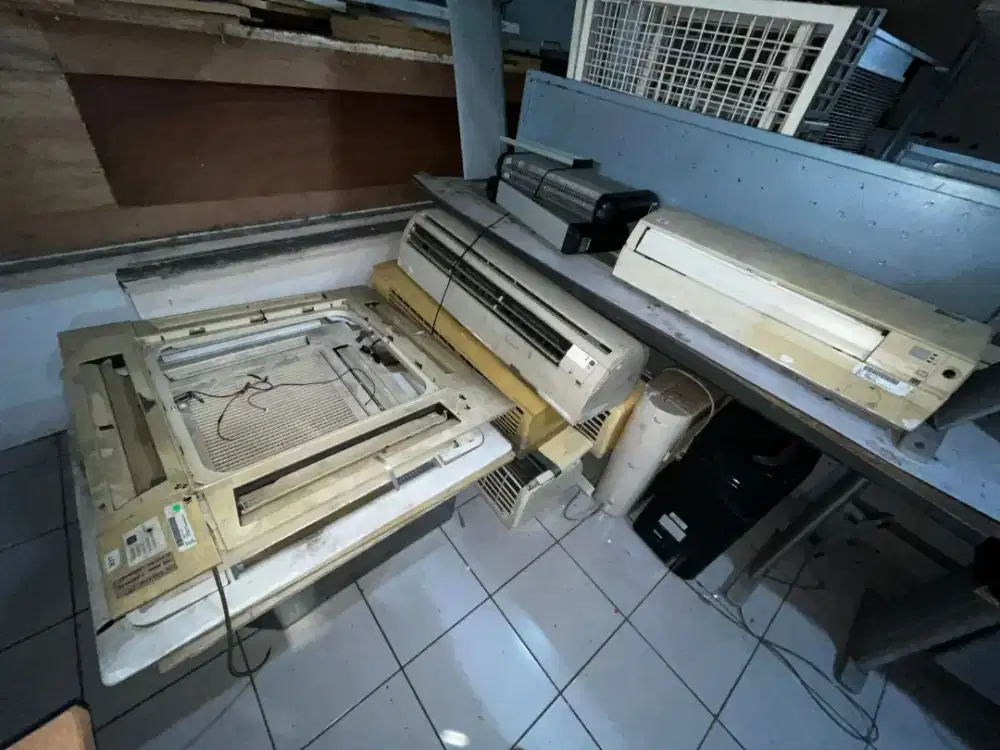 Barang bekas/ rongsokan