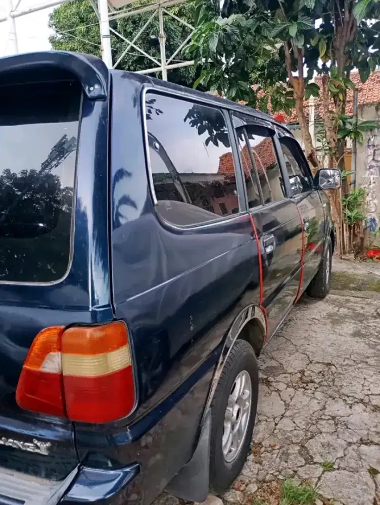 Kijang kapsul lsx 2003 bensin