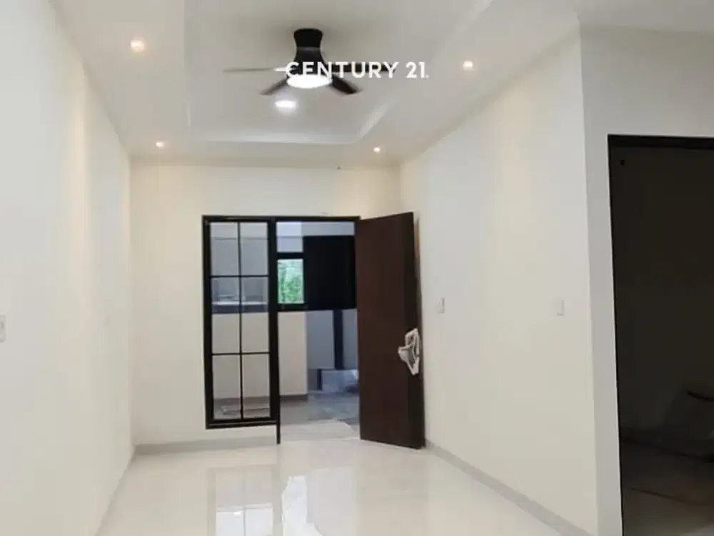 Dijual Rumah Siap Huni Rapih  Di Cluster Harapan Indah 2 Bekasi