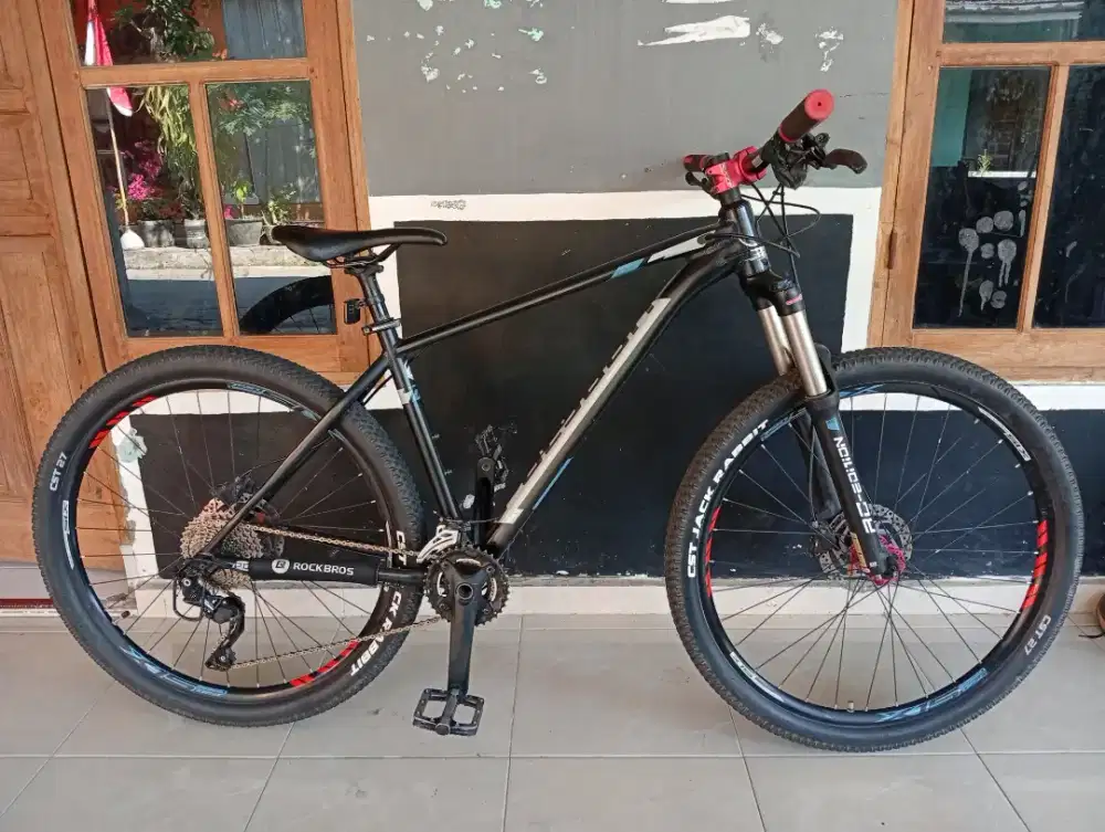 Polygon EXTRADA 6 Upgred Frehub& stem raze