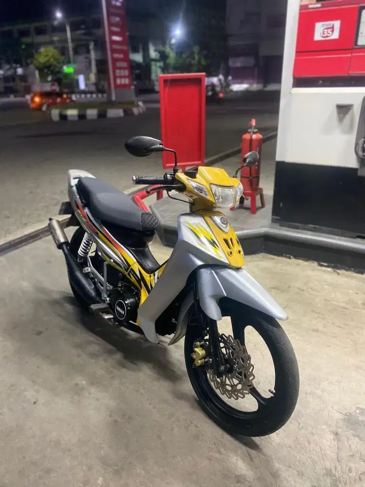 Yamaha Fiz R tahun 2000