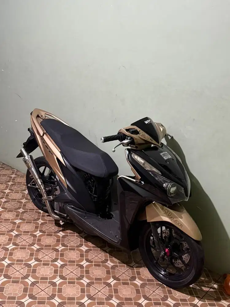 HONDA VARIO 125 KZR