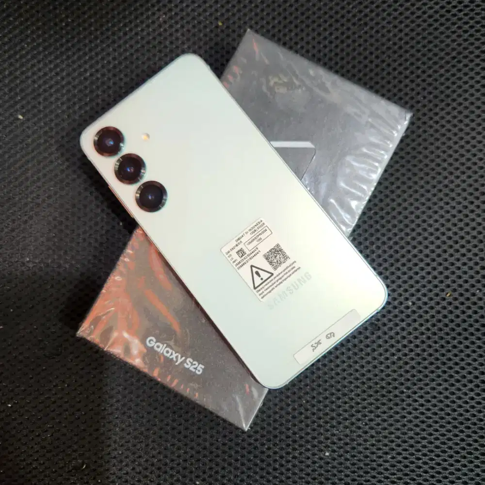 Samsung S25 Base 12/512GB, mint, Full Ori SEIN Free Adapter