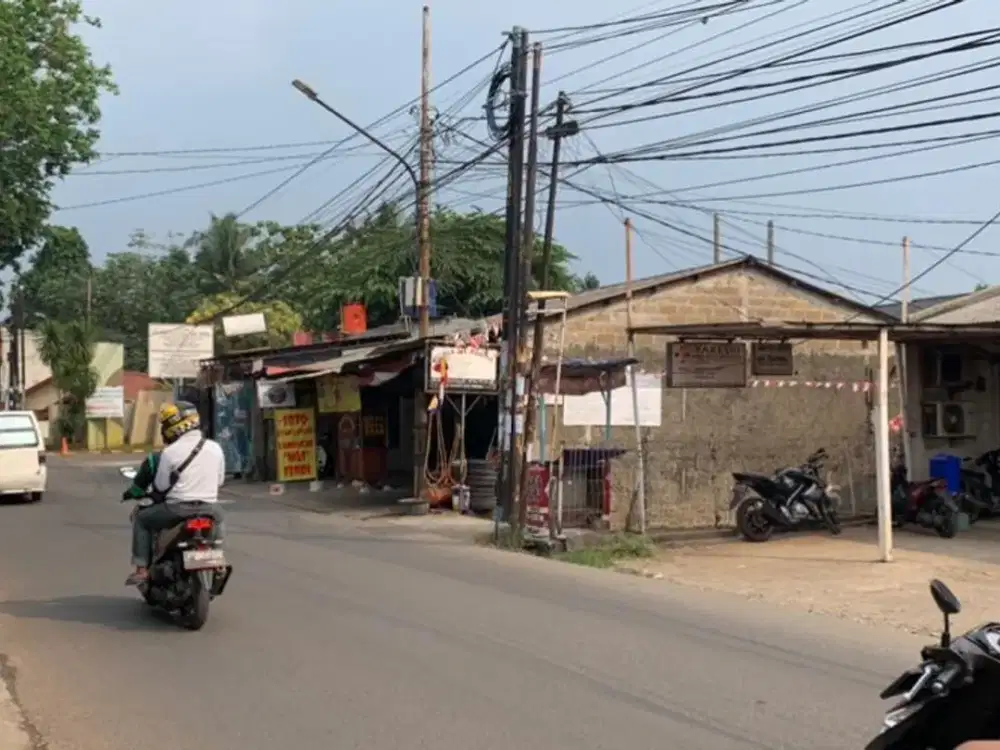 Di Jual MURAH, Rumah Eks. kontrakan 7 pintu, di Jln. Raya Ki Hajar Dewantara, Ciputat, Tangerang Selatan